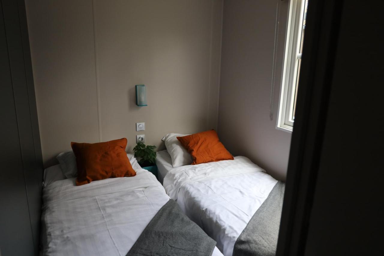 Three-Bedroom Chalet,1327762706:JPEG